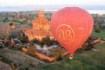 Sonnenaufgang ber Bagan