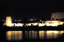 Foto: Karnak Tempel bei Nacht