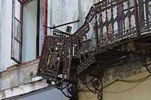 Strada Franceza, verfallener Balkon