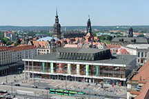 Kreuzkirche, Blick zum Kulturpalast