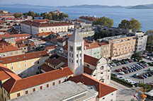 Campanile von Sveti Stosija, Blick ber Zadar