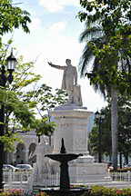 Statue Jose Marti