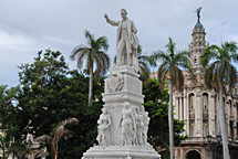 Parque Central, Statue Jose Marti
