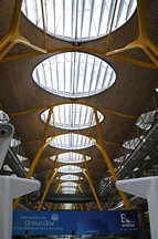 Flughafen Madrid-Barajas, Decke