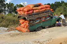 Die abenteuerlichen Strassen von Myanmar
