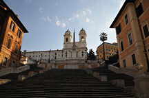 Spanische Treppe, Kirche Santa Trinita dei Monti