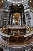 Petersdom, Bernini Baldachin