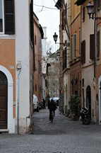 Trastevere, Via di San Michele