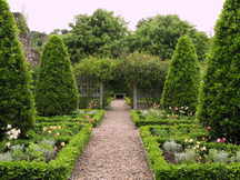 Dunbar's Close Garden