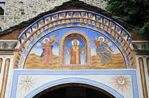 Eingang zum Kloster Rila