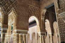 im Löwenhof der Alhambra
