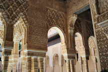 im Lwenhof der Alhambra