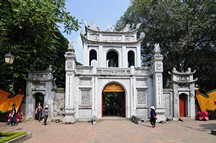 Haupttor (Van Mieu Mon)